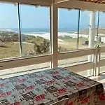 Cabo Frio- Casa Pe Na Areia - Suite Vista Mar- Garagem Coberta Privativa 2 Vagas