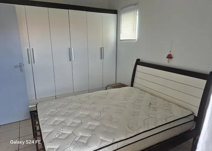 Cabo Frio- Casa Pe Na Areia - Suite Vista Mar- Garagem Coberta Privativa 2 Vagas - Hospedagem Para Ate 10 Pessoas