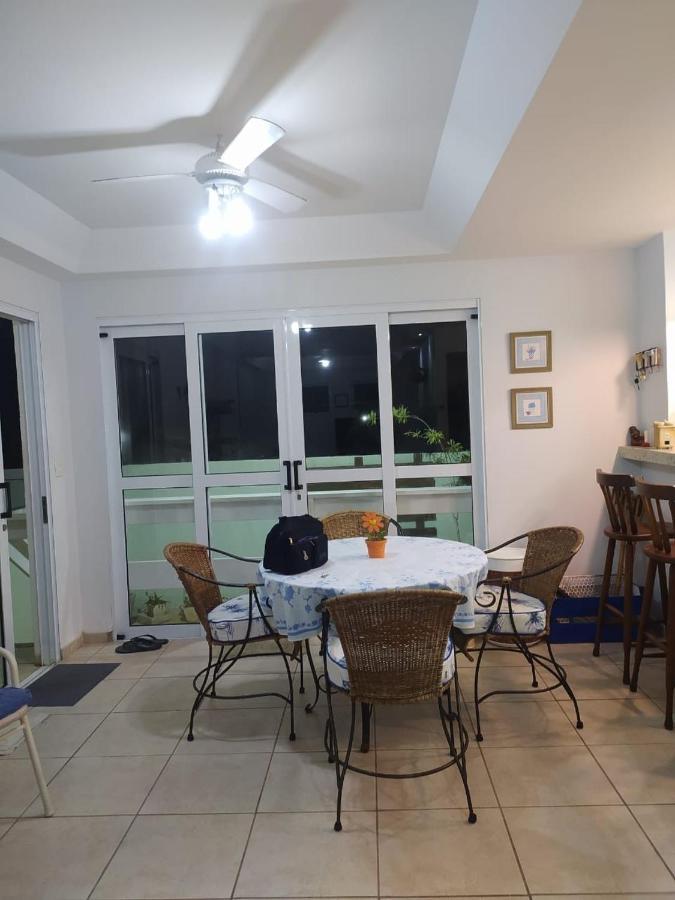 Сasa de vacaciones Cabo Frio- Casa Pe Na Areia - Vista Mar- Garagem Coberta Privativa 2 Vagas *